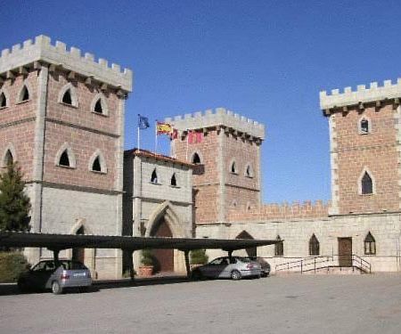 El Torreon Del Miguelete Hotel Miguel Esteban Екстериор снимка