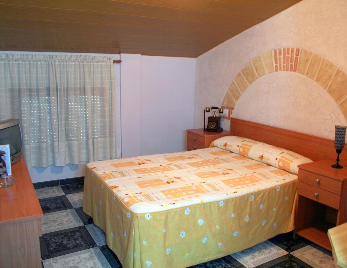 El Torreon Del Miguelete Hotel Miguel Esteban Екстериор снимка